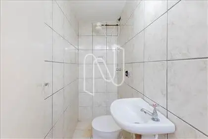  Banheiro de Serviço