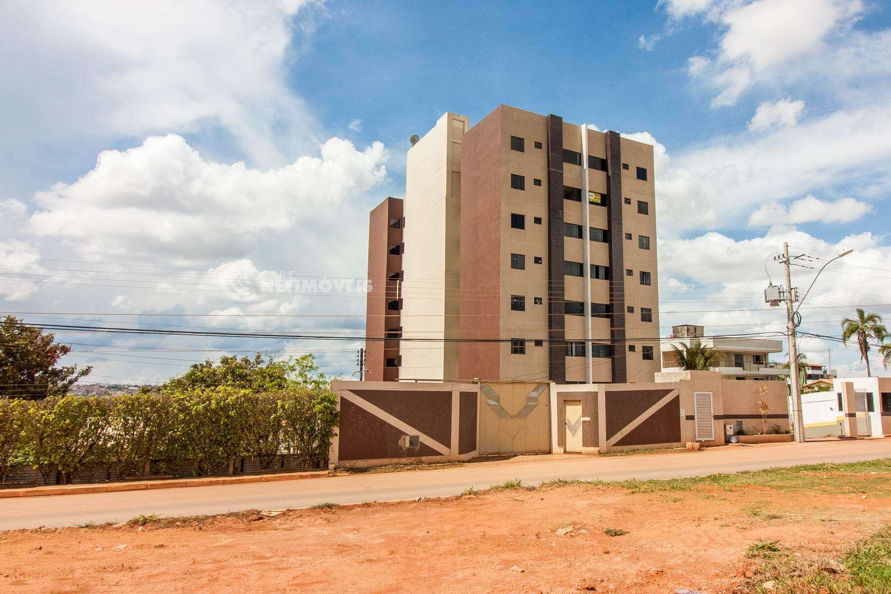 01 - Fachada