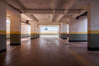 11 - Garagens