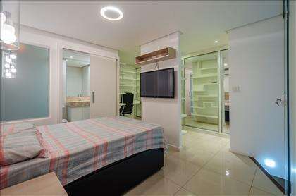 12 - Quarto