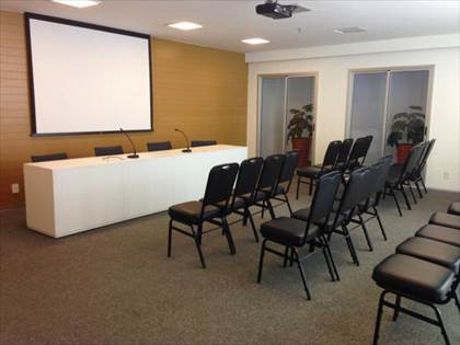  SALA DE CONFERÊNCIA