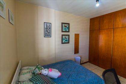 Quarto 2 outro ângulo