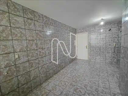 Área de serviço integrada com a cozinha