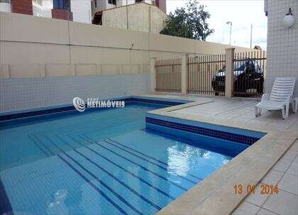 07- Piscina