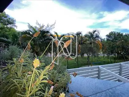 Primeira suíte  com vista livre