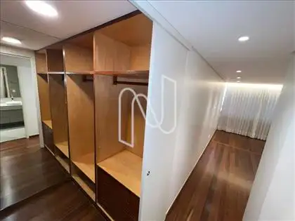 Suíte com closet 