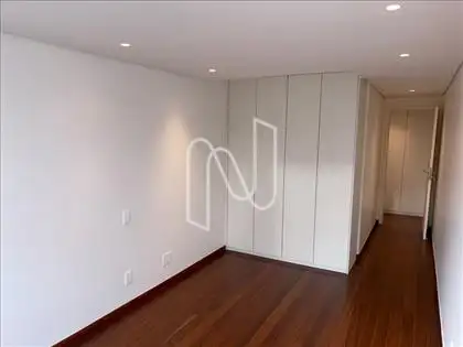 Suíte com closet 