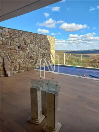 PISCINA E VISTA 