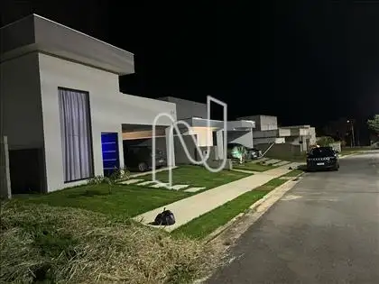 FACHADA FRENTE 1 