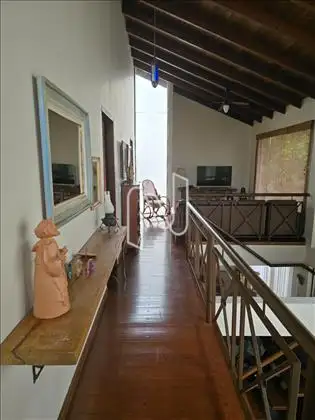 Corredor segundo pavimento 