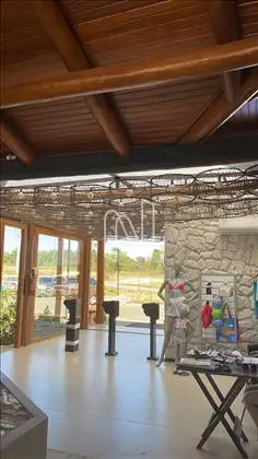 Àrea de lazer -  restaurante e lojas 