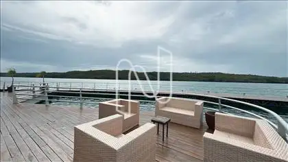 Área de lazer - restaurante flutuante  