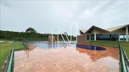 Área de lazer - piscina 