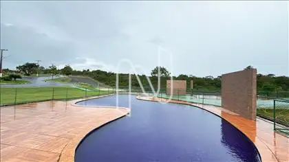 Área de lazer - piscina  