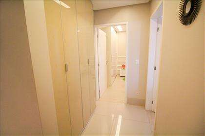 CORREDOR + GUARDA ROUPAS