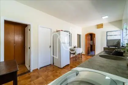 E1 ÁREA DE SERVIÇO 
