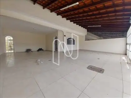 C1 GARAGEM 