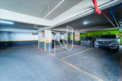 C8 VAGAS DE GARAGEM