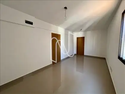 B7 QUARTO 4 SUÍTE MASTER