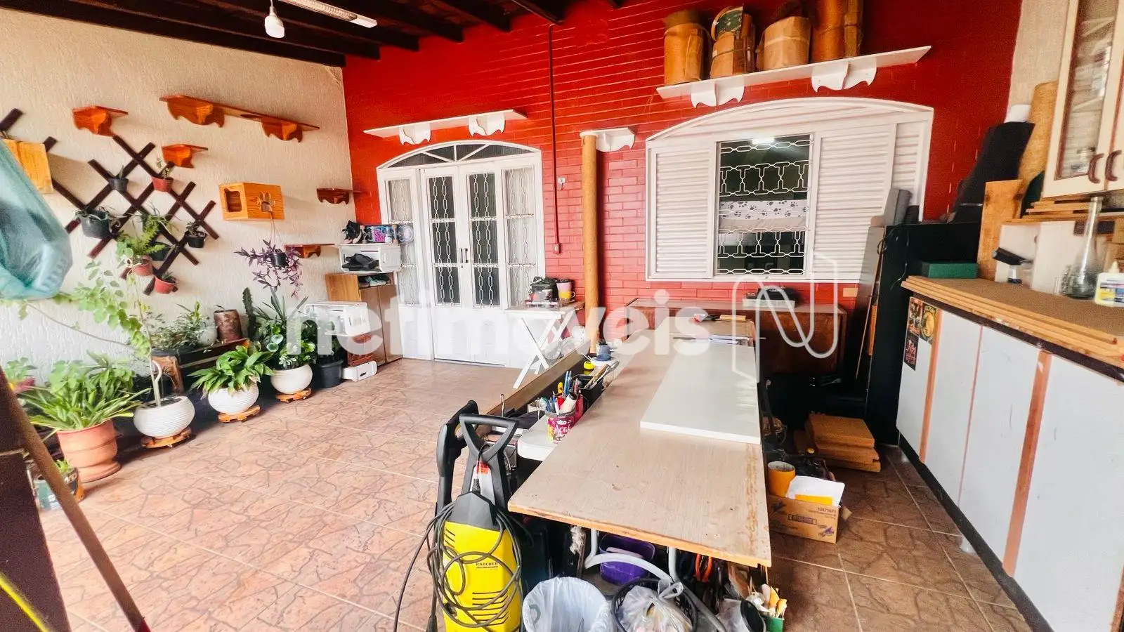  VARANDA/GARAGEM