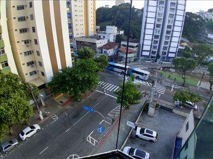 Andar alto