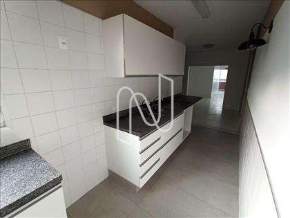 Cozinha ampla