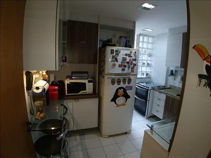 Cozinha com armários