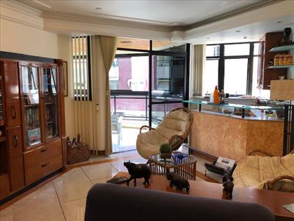 Sala 3 ambientes.