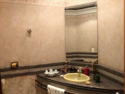 Lavabo da sala de visitas.