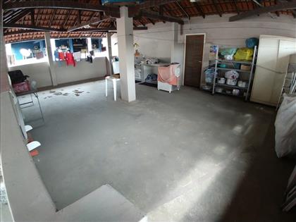 Terraço com 68m²;