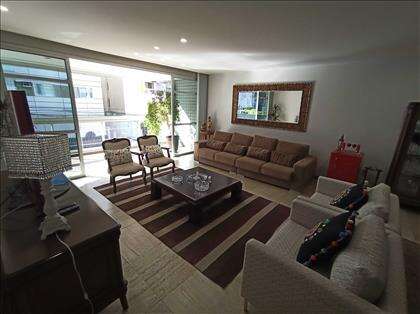 Sala ampla 3 ambientes
