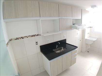 COZINHA COM ARMÁRIOS