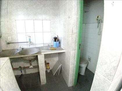 Área de serviço/banheiro serviço