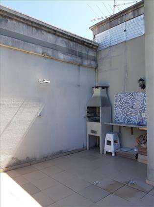 Terraço com churrasqueira