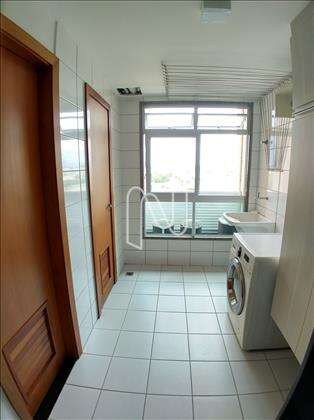 Área de serviço/despensa/wc serviço