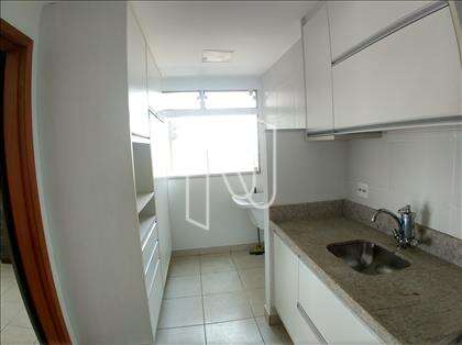 Cozinha vista por outro ângulo
