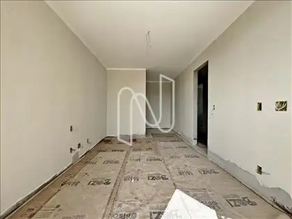  SUITE 01 
