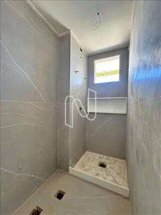  BANHEIRO  SUITE 02