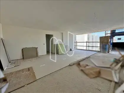   SALA AMPLA