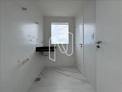 BANHEIRO SUÍTE SOLTEIRO