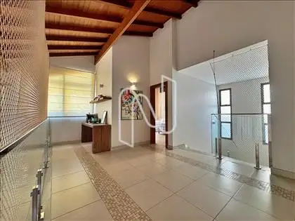 SALA TV / MESANINO