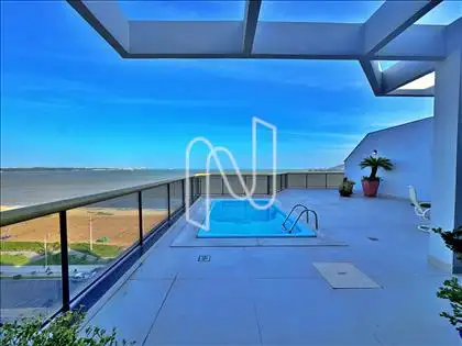ÁREA DE LAZER EXTERNA FRENTE MAR