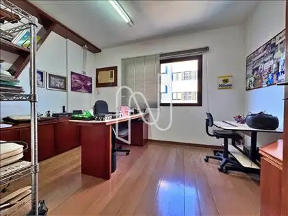 QUARTO 1º PAVIMENTO