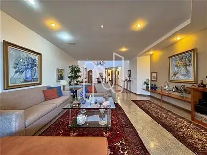 SALA IMENSA
