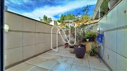 ÁREA EXTERNA - JARDIM 