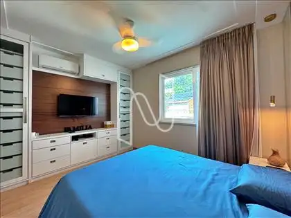  SUITE  C/ CLOSET