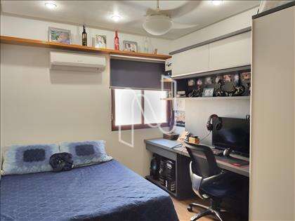Quarto 01