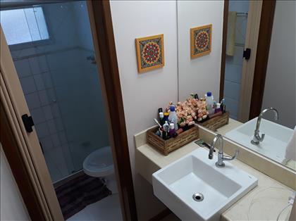 Banheiro social e lavabo