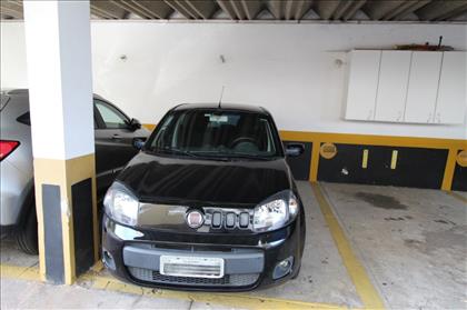 Garagem coberta