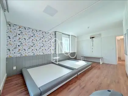 2a. SUITE CANADENSE